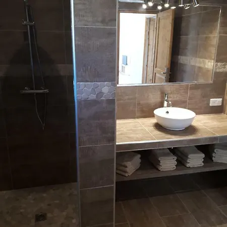 Tomasini Sabrina Zirilla * Monacia-d'Aullene