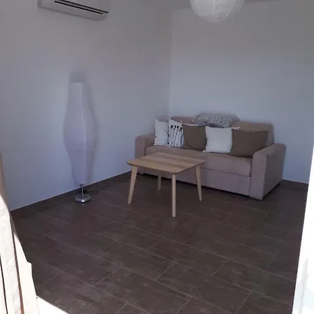 Tomasini Sabrina Zirilla * Monacia-d'Aullene